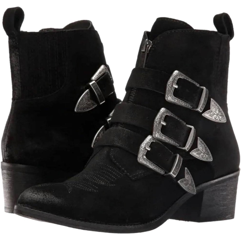 🍒 Dolce Vita Suede Western Bootie